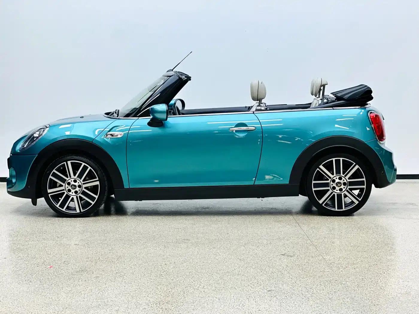 MINI 2021 2.0T COOPER S CABRIO Artist — миниатюра 4
