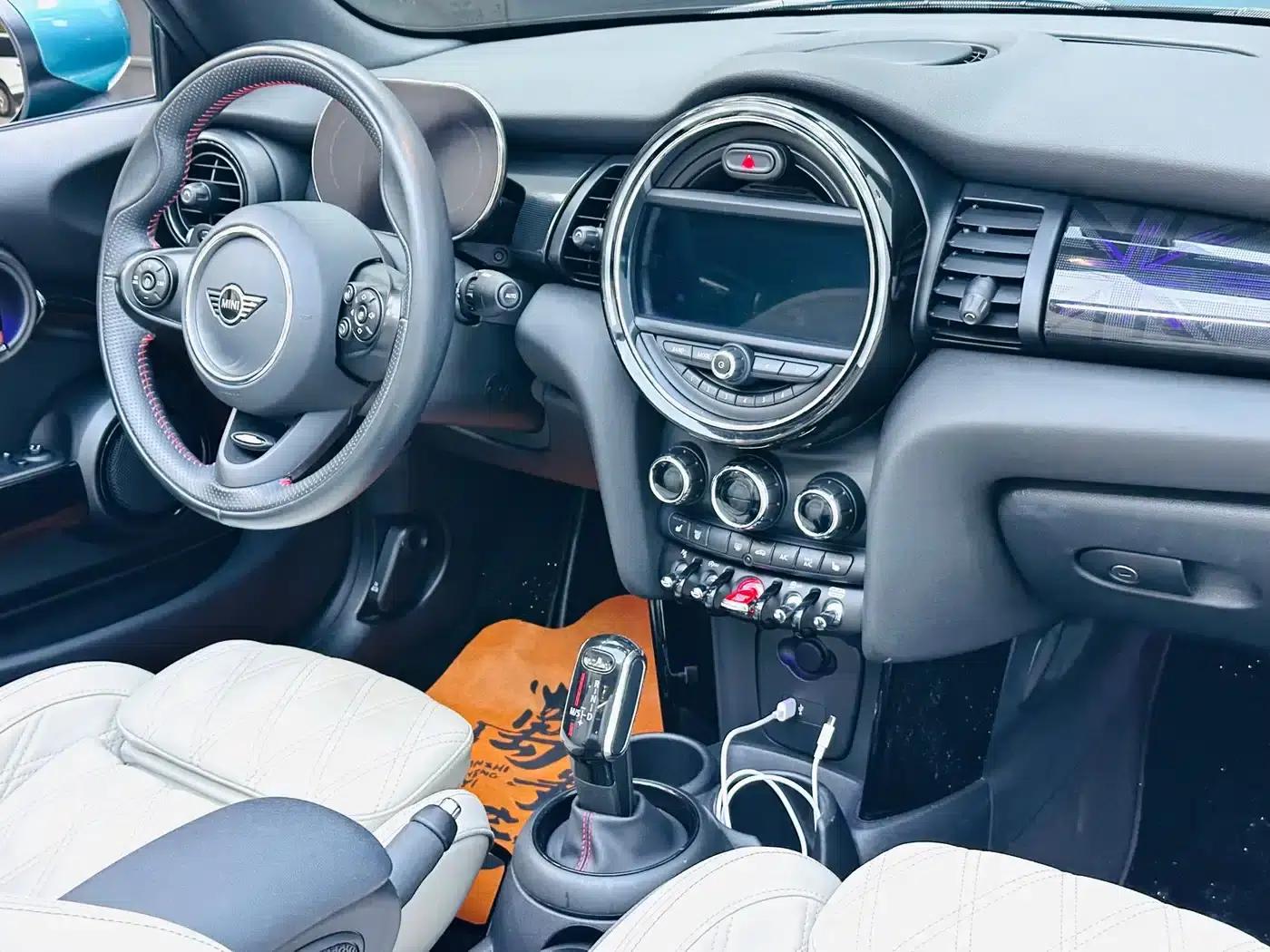 MINI 2021 2.0T COOPER S CABRIO Artist — миниатюра 6
