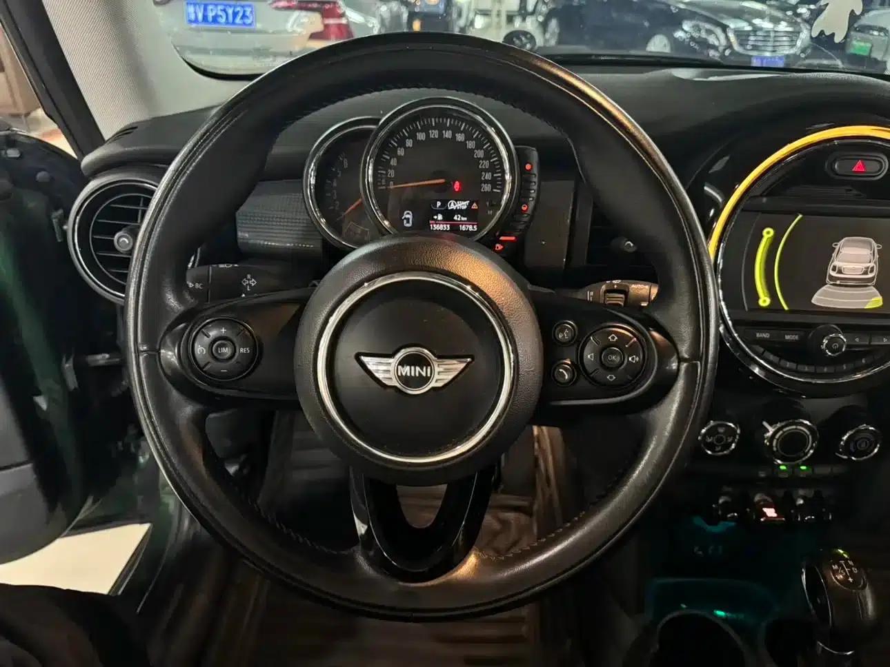 2014 MINI 1.5T COOPER Fun — миниатюра 2