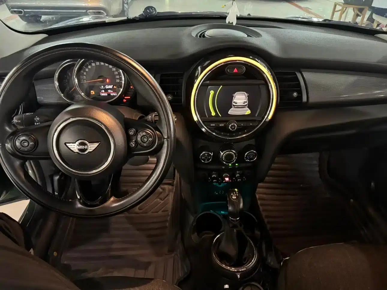 2014 MINI 1.5T COOPER Fun — миниатюра 7