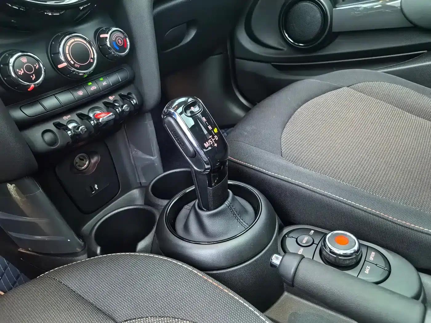 MINI 2022 Facelift 1.5T ONE — миниатюра 14