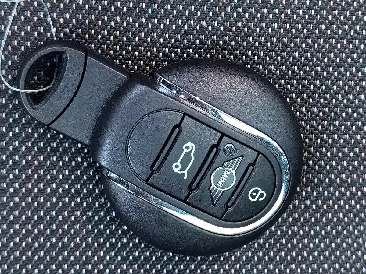 MINI 2022 Facelift 1.5T ONE — миниатюра 19