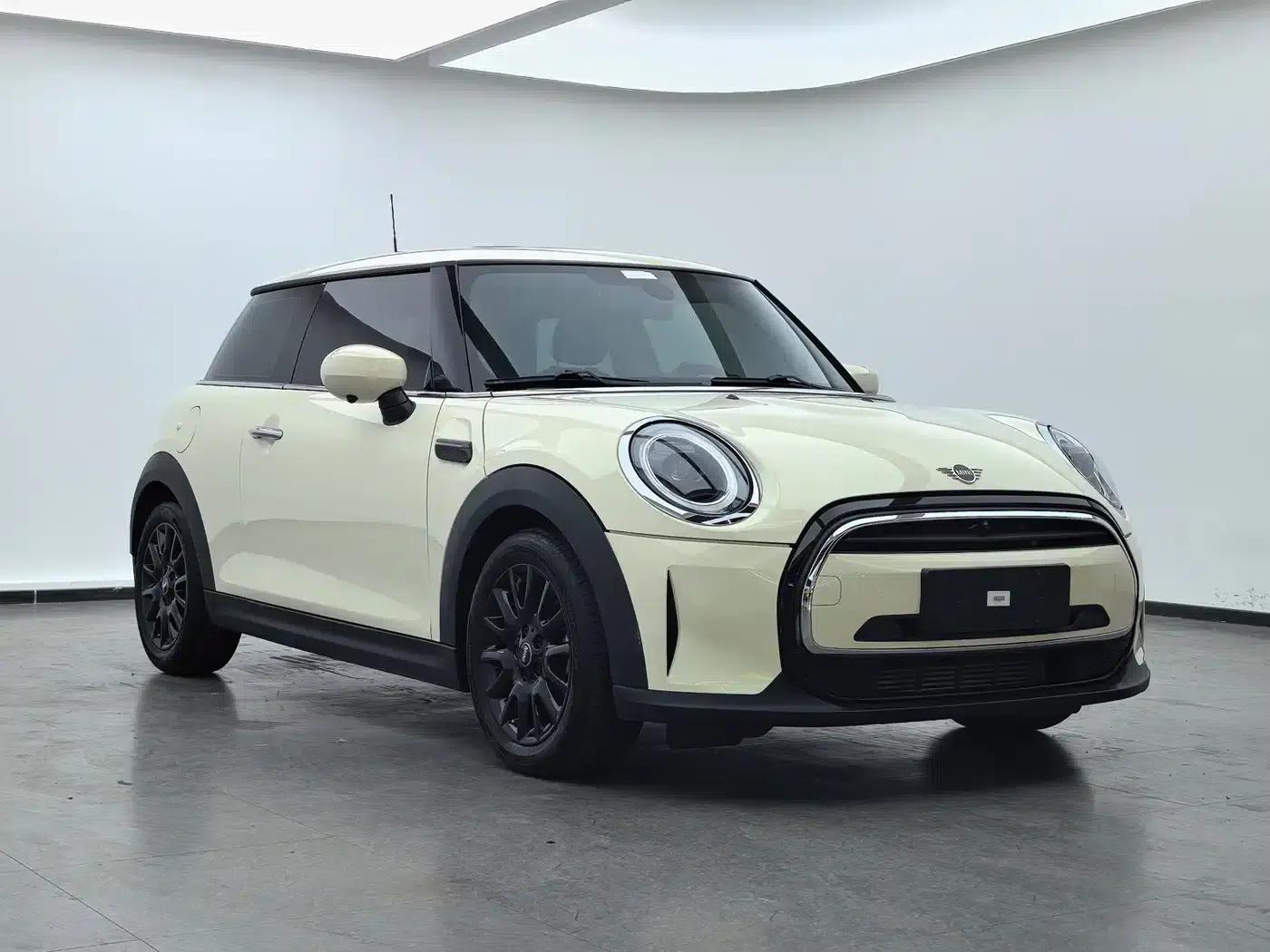 MINI 2022 Facelift 1.5T ONE — миниатюра 3