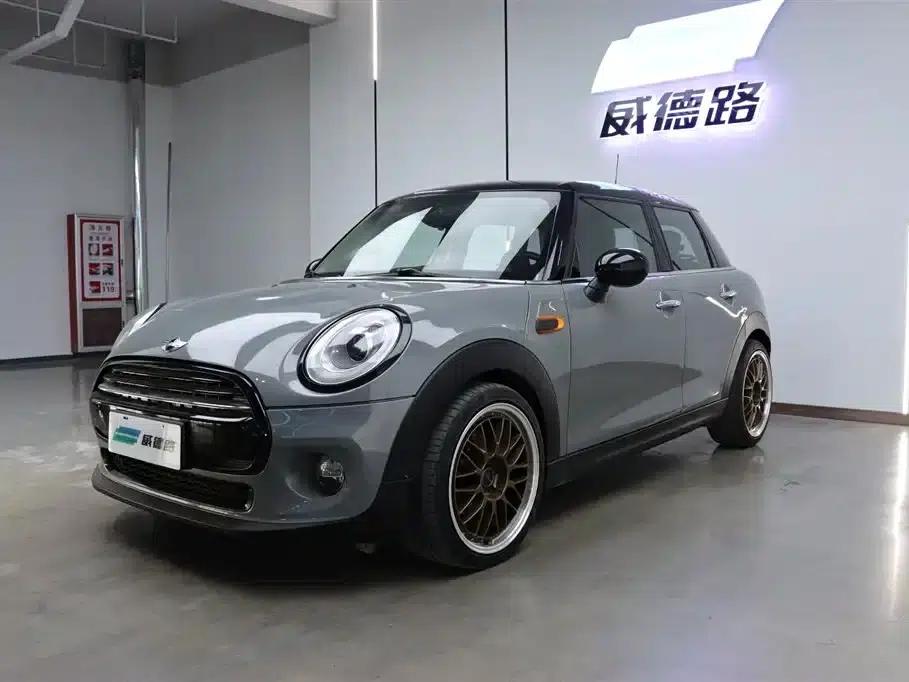 2016 MINI 1.5T COOPER 5-door version — миниатюра 1