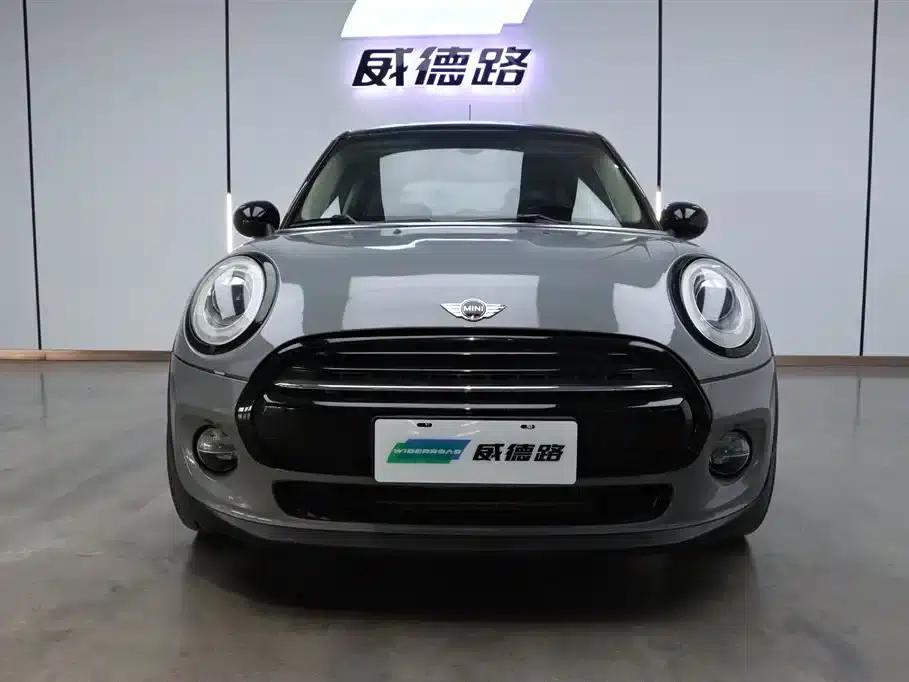 2016 MINI 1.5T COOPER 5-door version — миниатюра 2