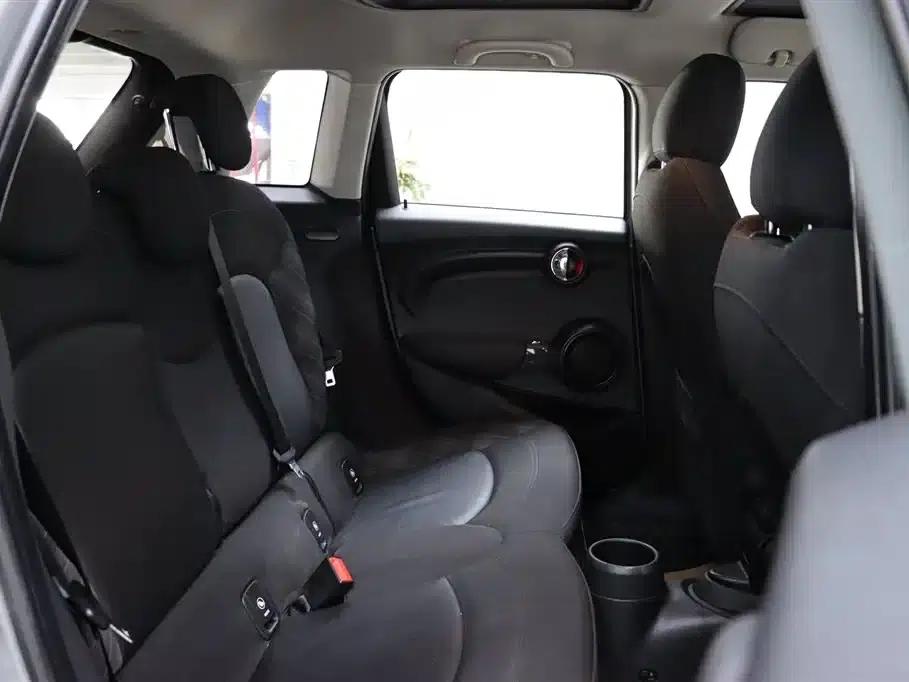 2016 MINI 1.5T COOPER 5-door version — миниатюра 18