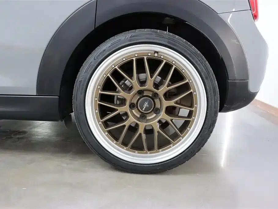 2016 MINI 1.5T COOPER 5-door version — миниатюра 30