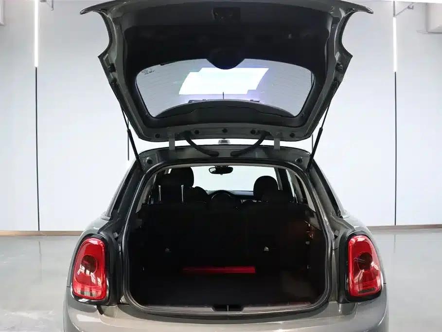 2016 MINI 1.5T COOPER 5-door version — миниатюра 8
