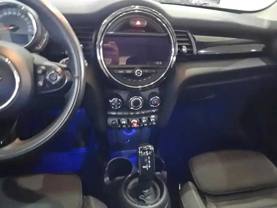 2019 MINI 1.5T COOPER Classic 5-Door — миниатюра 13