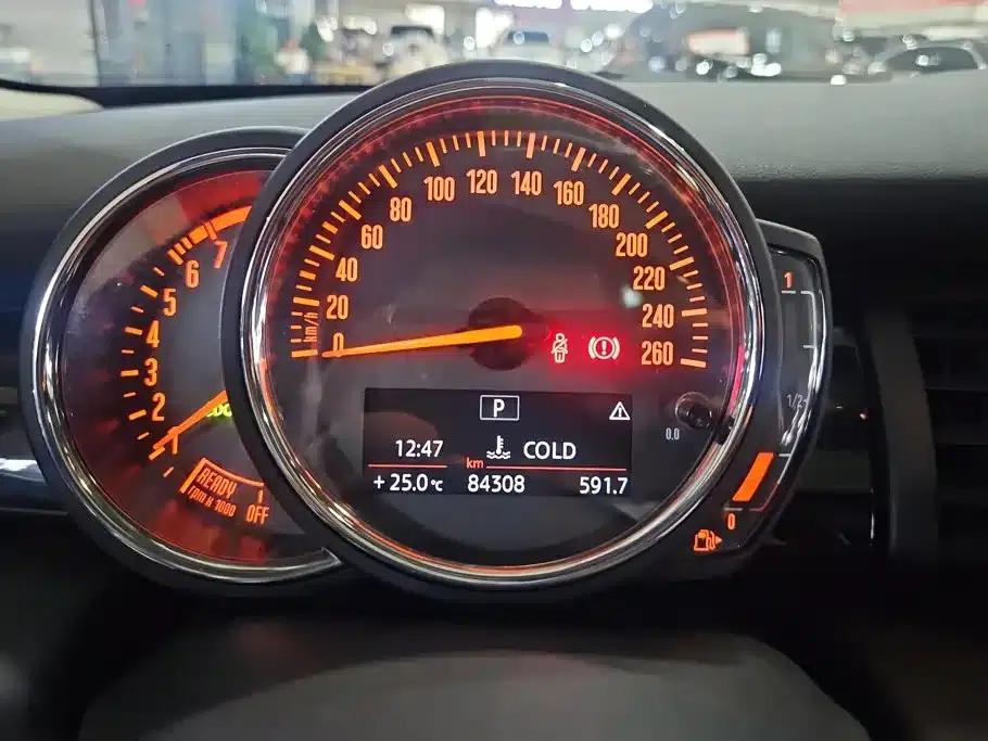 2019 MINI 1.5T COOPER Classic 5-Door — миниатюра 14