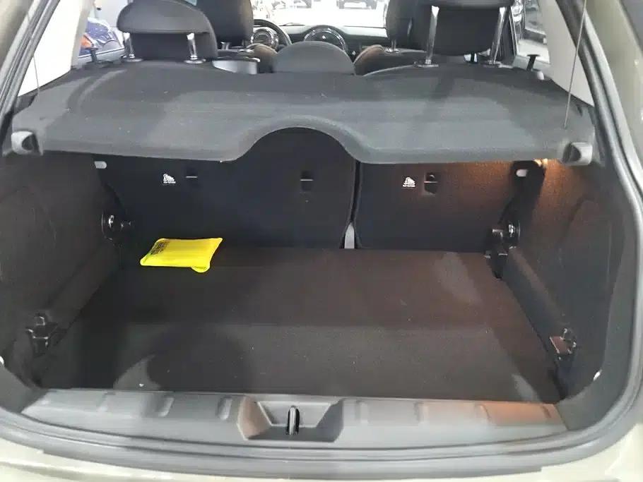 2019 MINI 1.5T COOPER Classic 5-Door — миниатюра 4