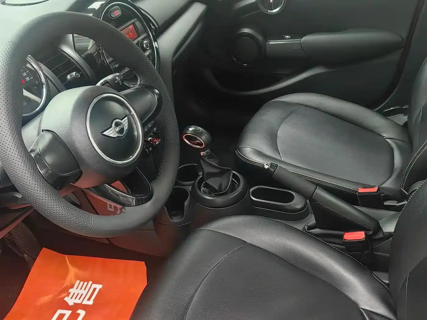 2016 MINI 1.2T ONE 5-Door — миниатюра 9