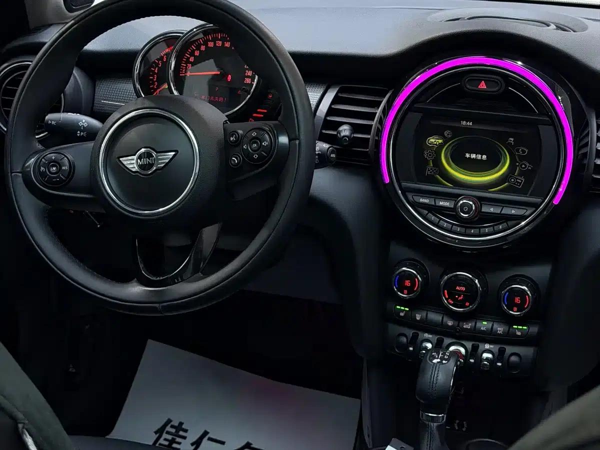 2015 MINI 1.5T COOPER Excitement 5-door version — миниатюра 12