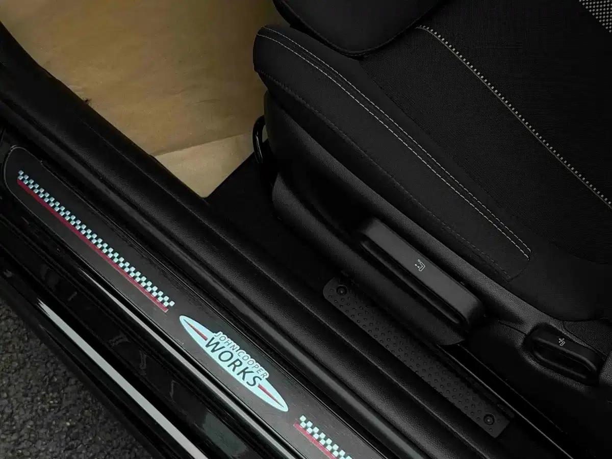 MINI 2022 1.5T COOPER Black Label Special Edition — миниатюра 18