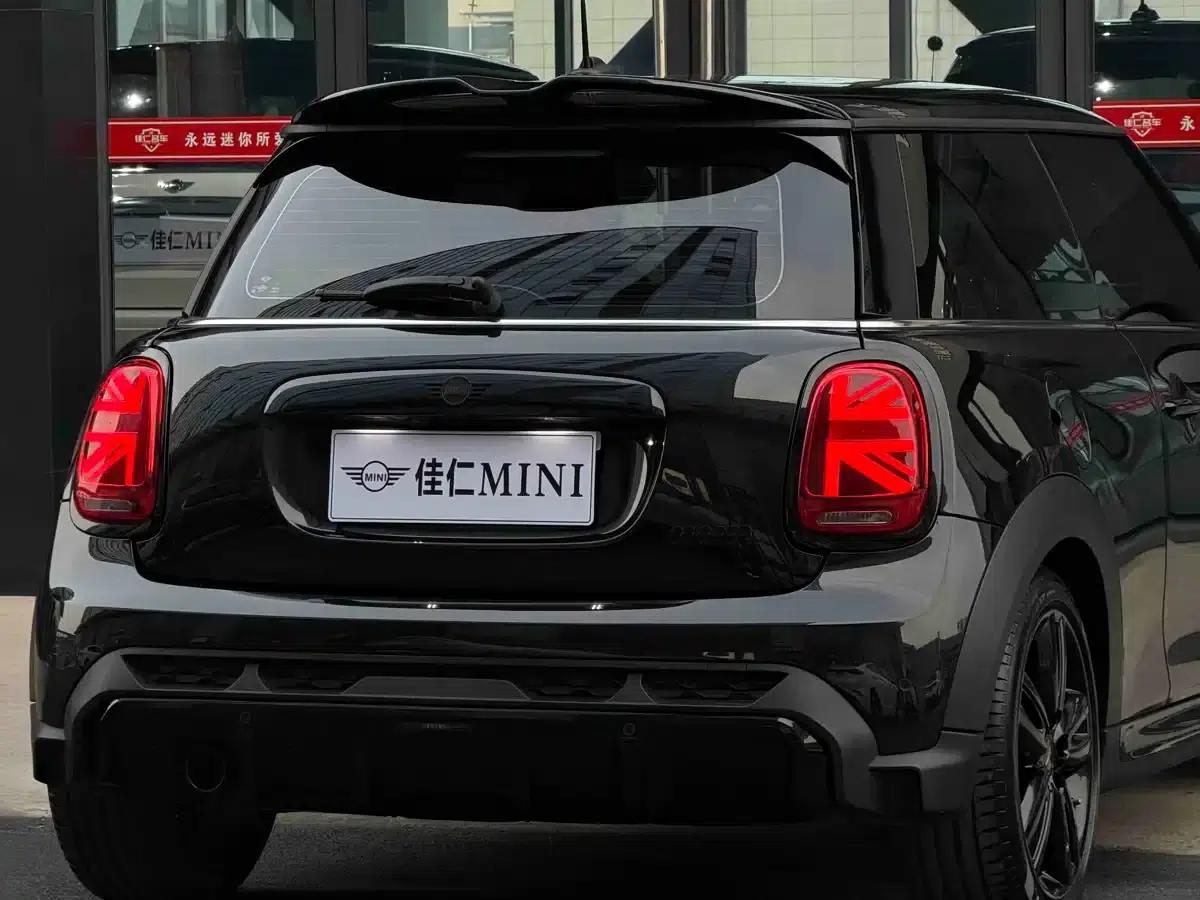 MINI 2022 1.5T COOPER Black Label Special Edition — миниатюра 7