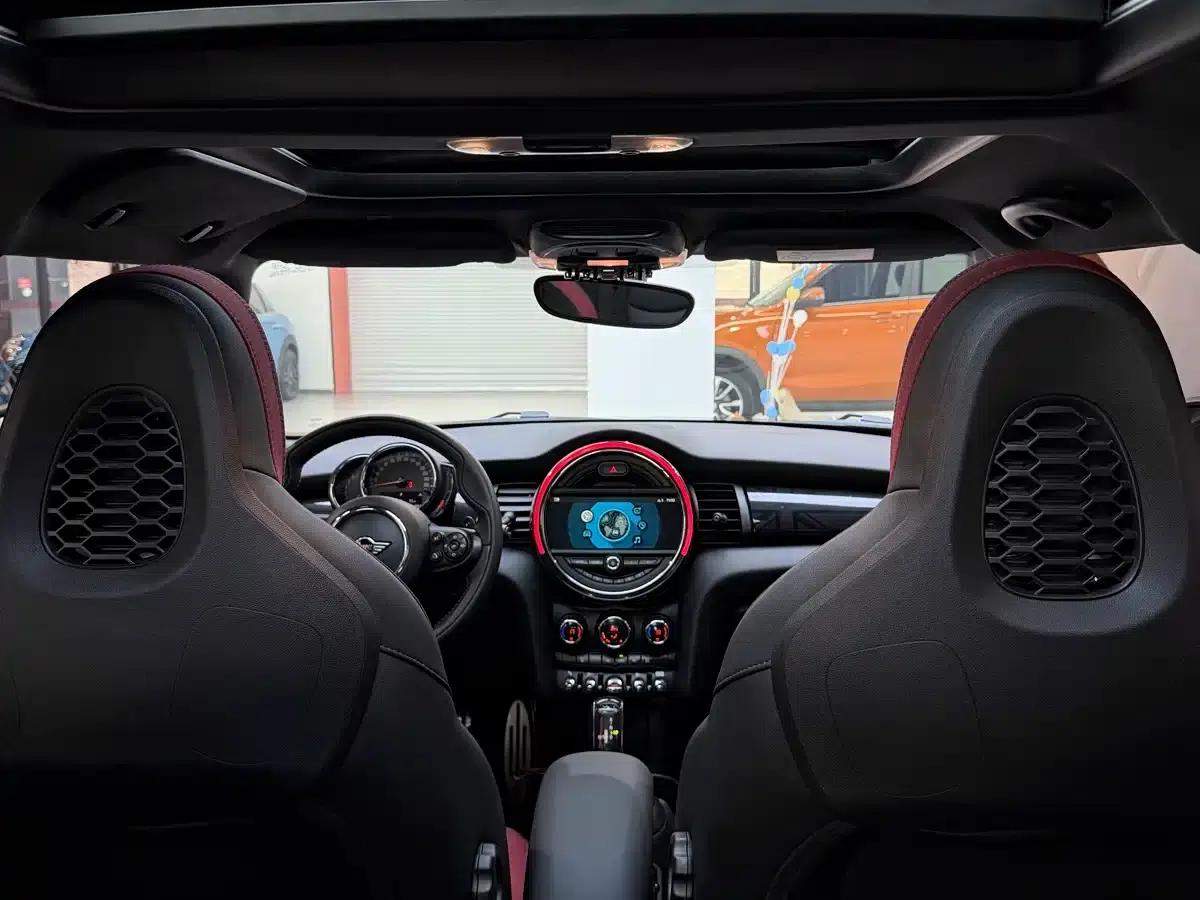 2019 MINI 2.0T COOPER S Racer 5-Door Edition — миниатюра 12
