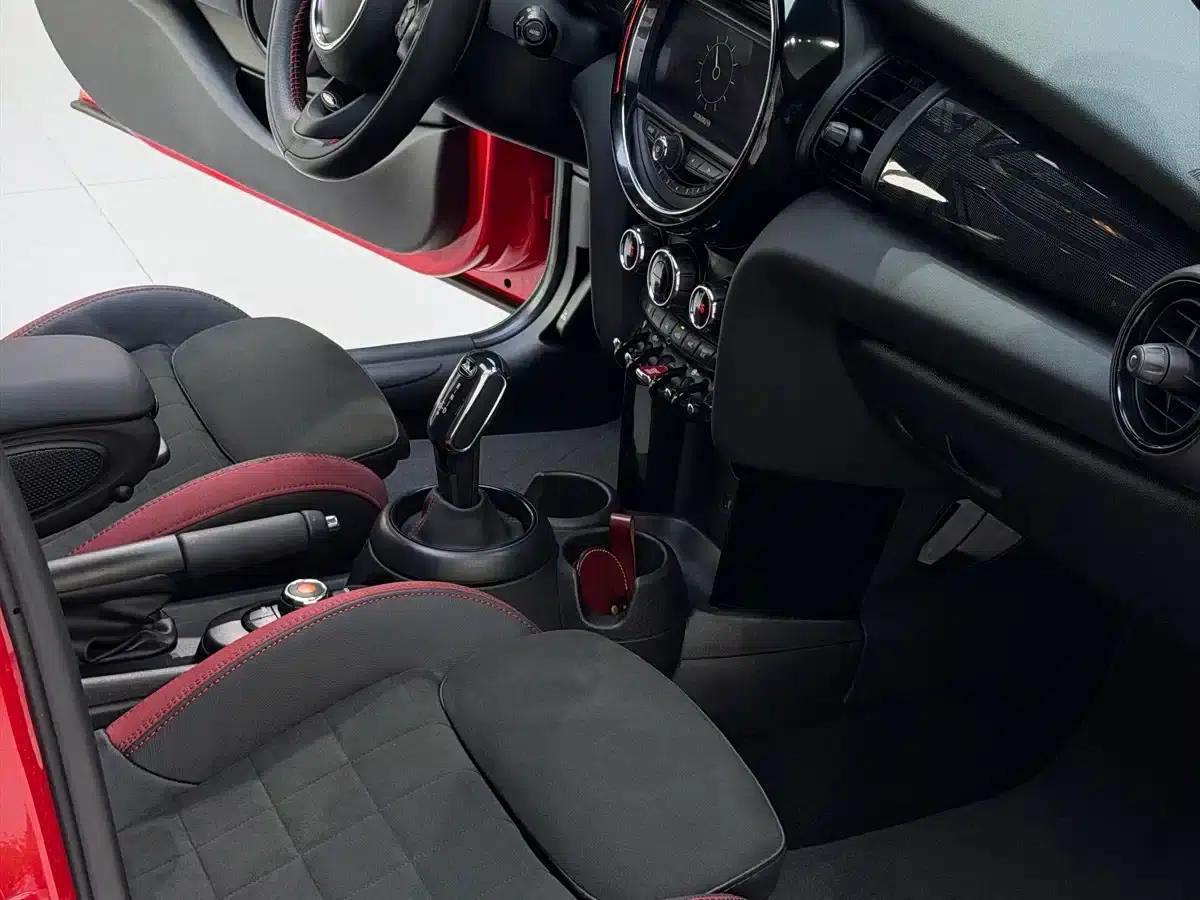 2019 MINI 2.0T COOPER S Racer 5-Door Edition — миниатюра 10