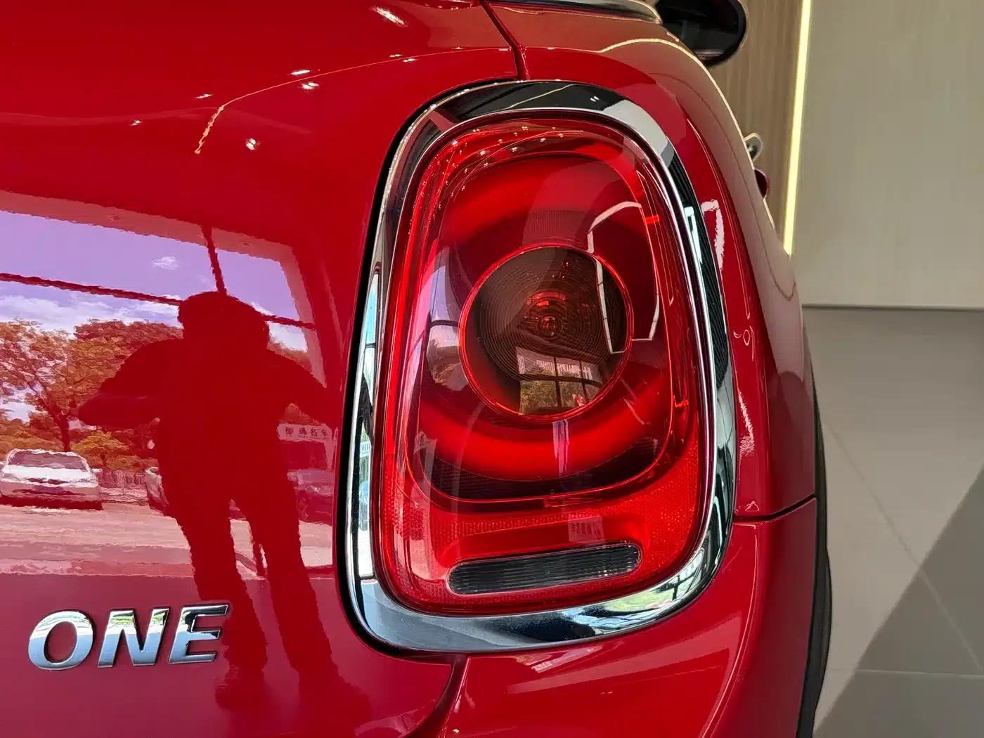 2021 MINI 1.5T ONE 5-Door — миниатюра 13