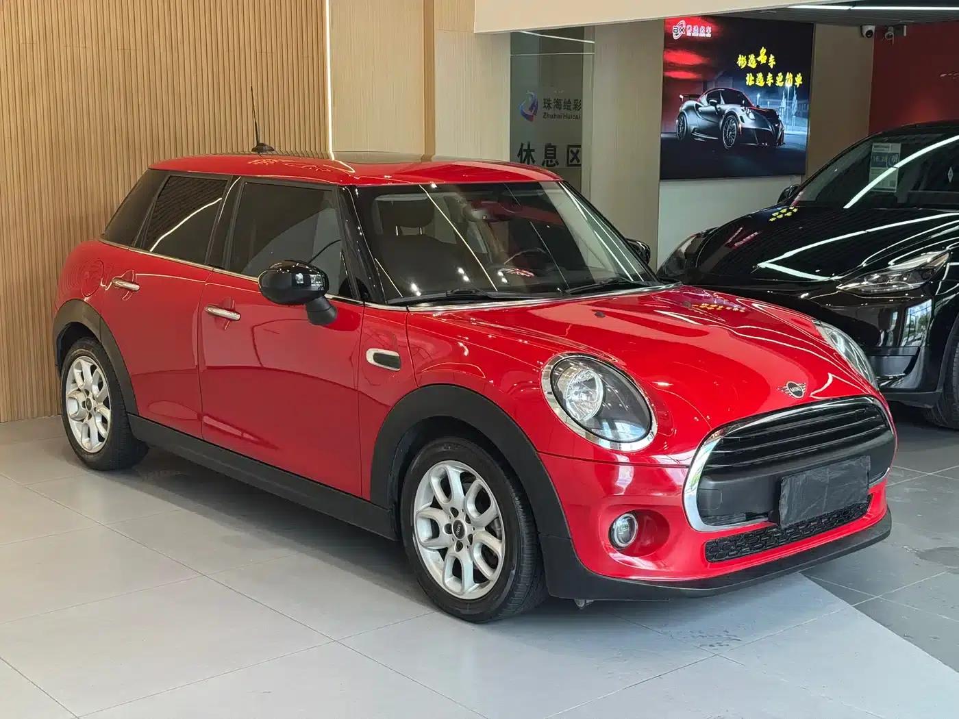 2021 MINI 1.5T ONE 5-Door — миниатюра 3