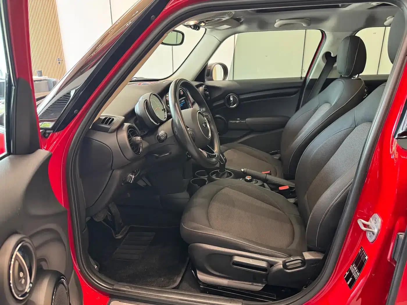 2021 MINI 1.5T ONE 5-Door — миниатюра 5
