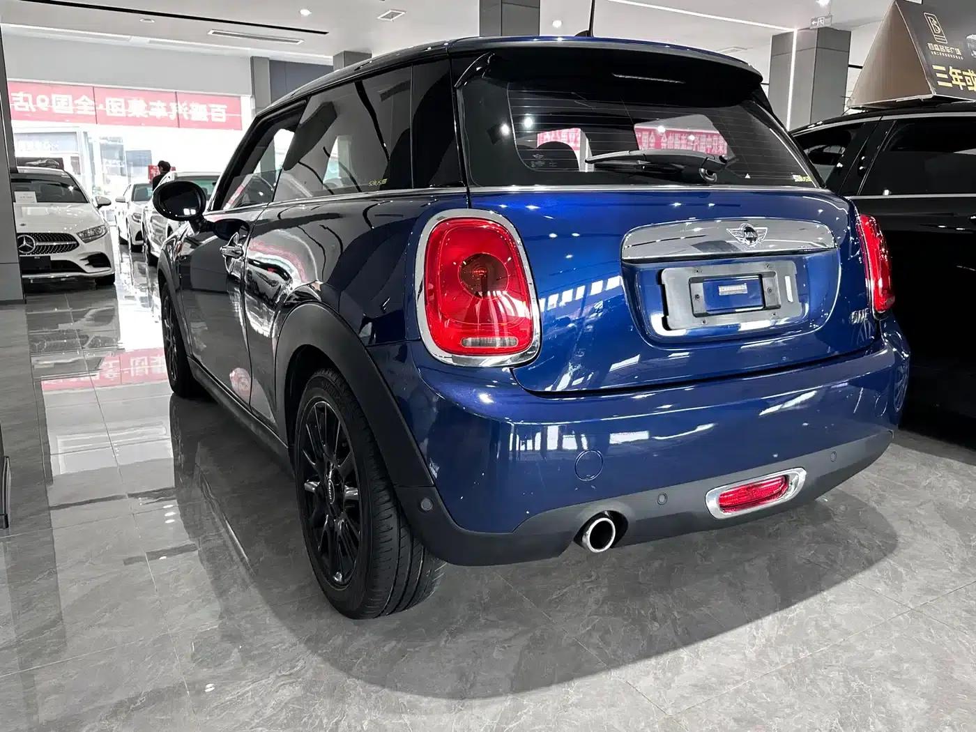 MINI 2016 1.2T ONE Pioneer — миниатюра 10