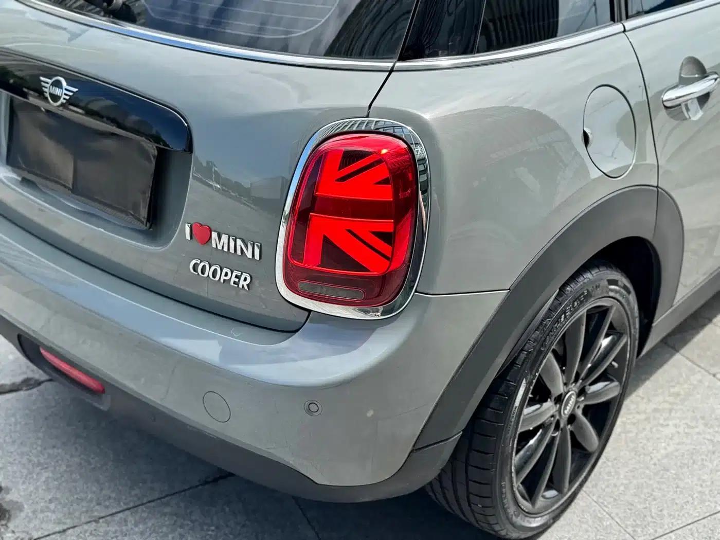 MINI 2021 1.5T COOPER Artist 5-Door Edition — миниатюра 7
