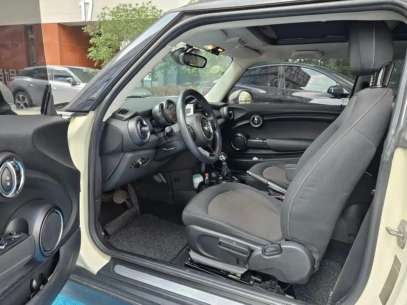 2014 MINI 1.2T ONE+ — миниатюра 7