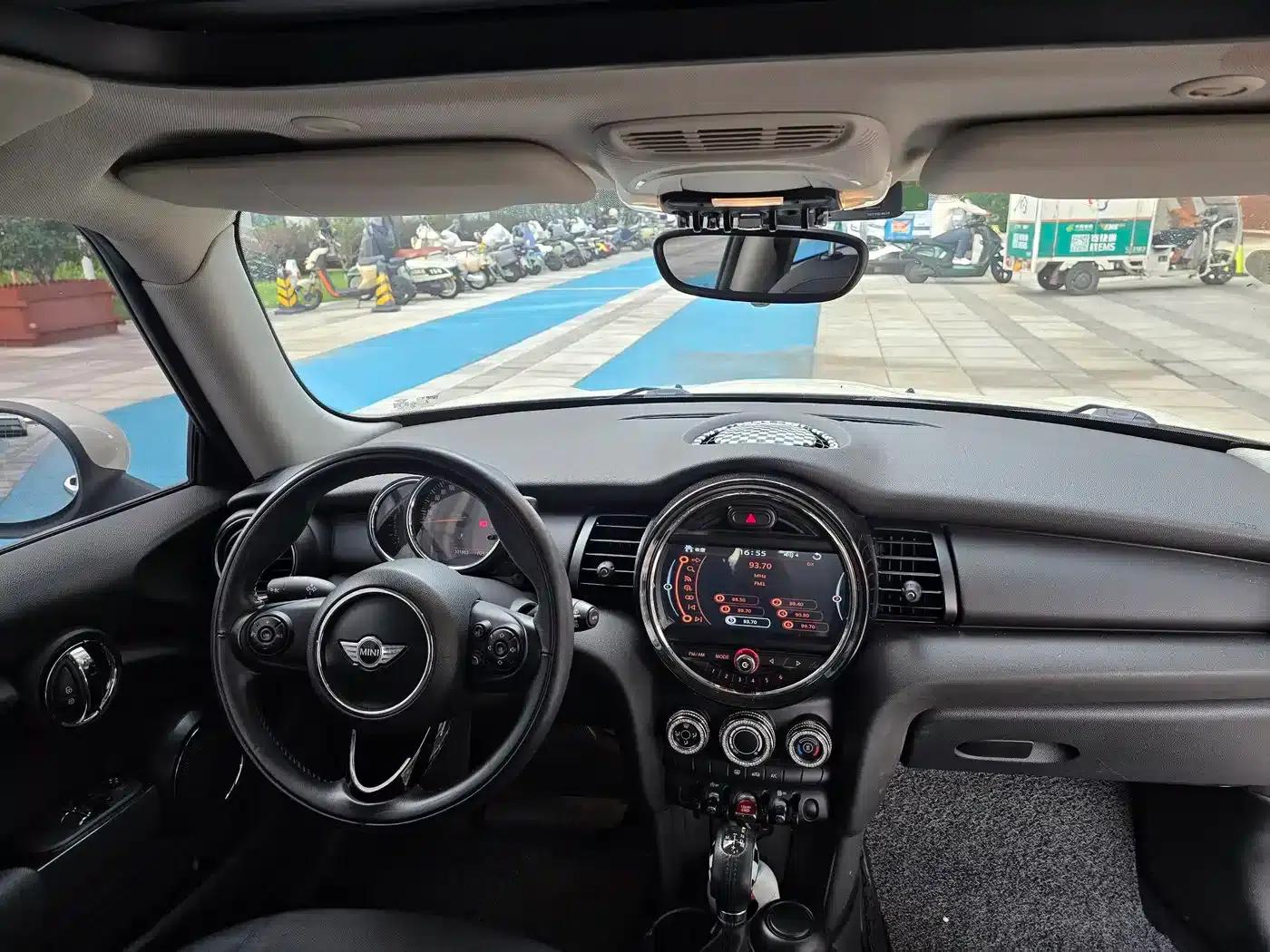 2014 MINI 1.2T ONE+ — миниатюра 10
