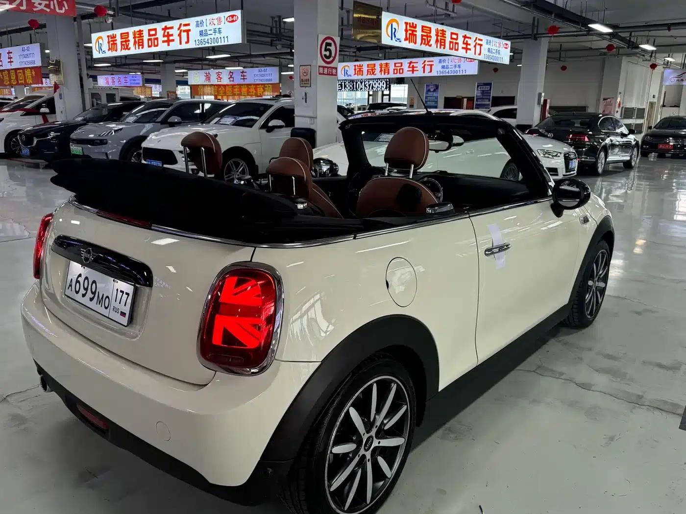 MINI 2019 1.5T COOPER CABRIO Artist — миниатюра 7