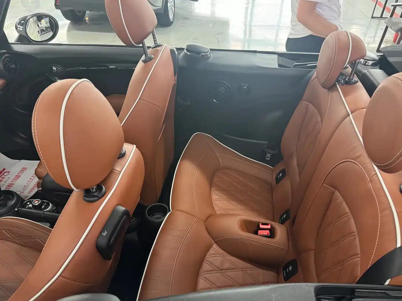 MINI 2019 1.5T COOPER CABRIO Artist — миниатюра 9