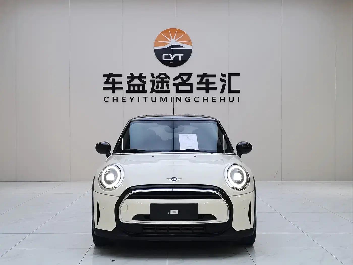 MINI 2022 1.5T COOPER Classic — миниатюра 2