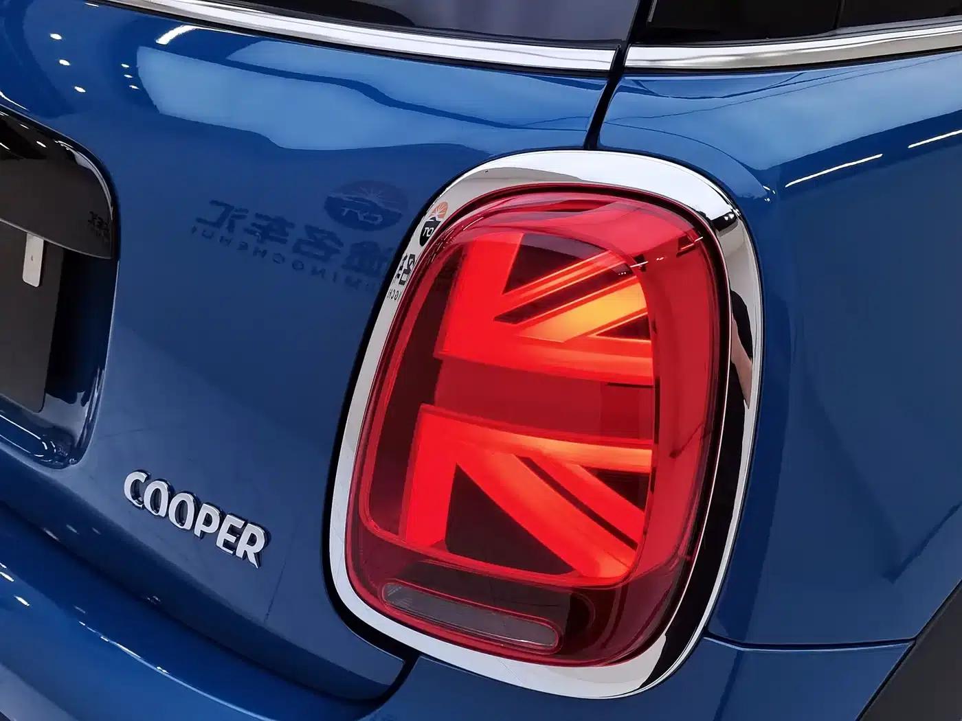 MINI 2022 1.5T COOPER Artist — миниатюра 14