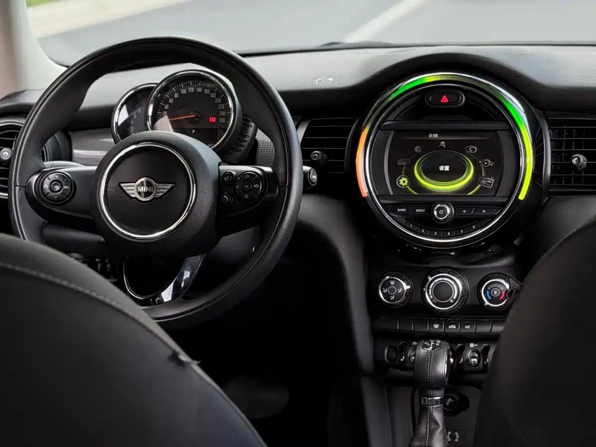 2014 MINI 1.5T COOPER Fun — миниатюра 14