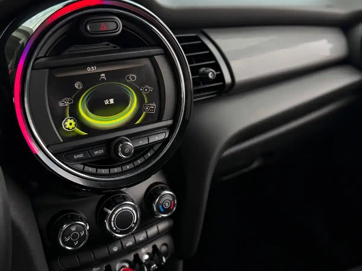 2014 MINI 1.5T COOPER Fun — миниатюра 17
