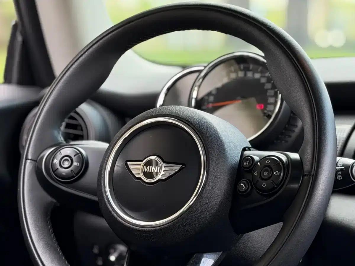2014 MINI 1.5T COOPER Fun — миниатюра 18