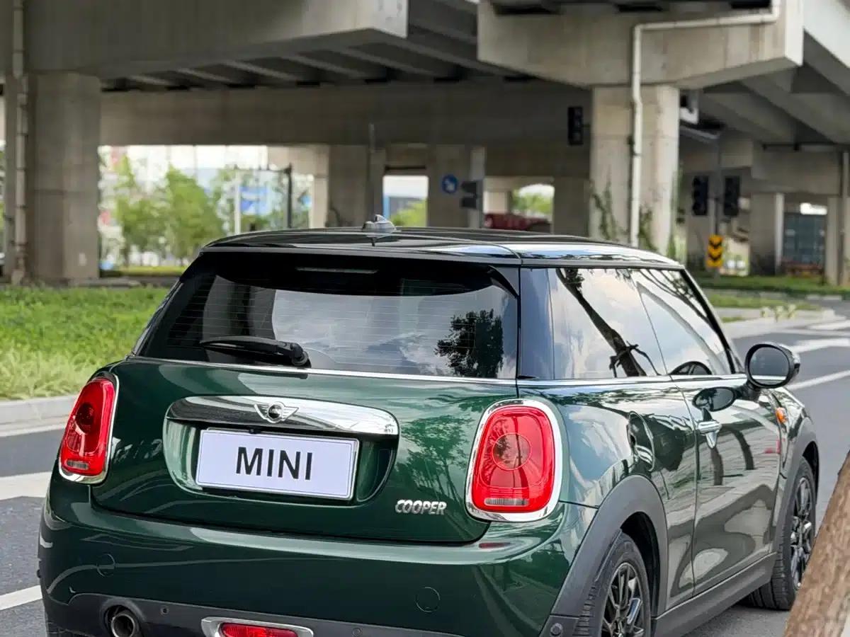2014 MINI 1.5T COOPER Fun — миниатюра 7