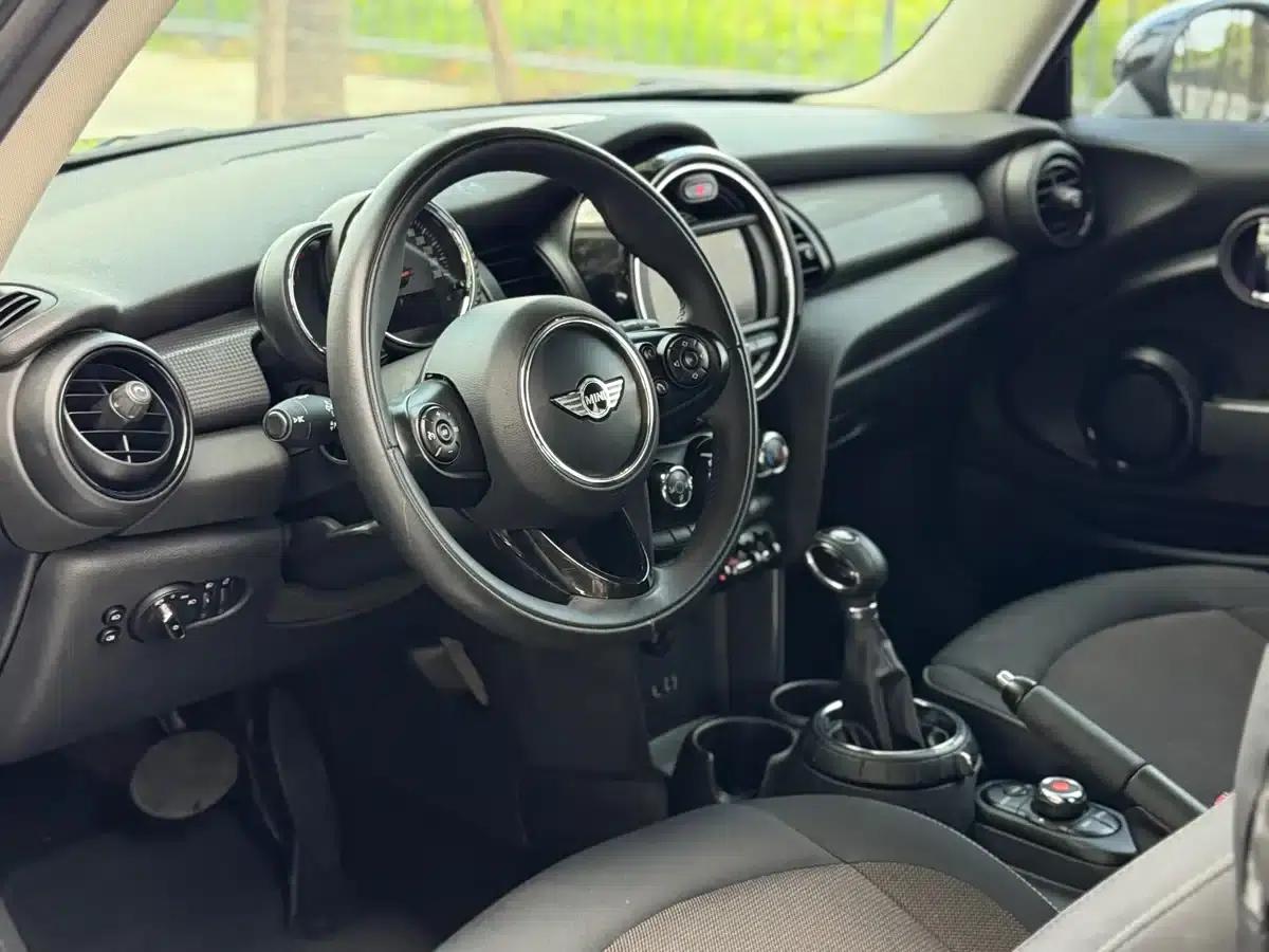 2014 MINI 1.5T COOPER Fun — миниатюра 9