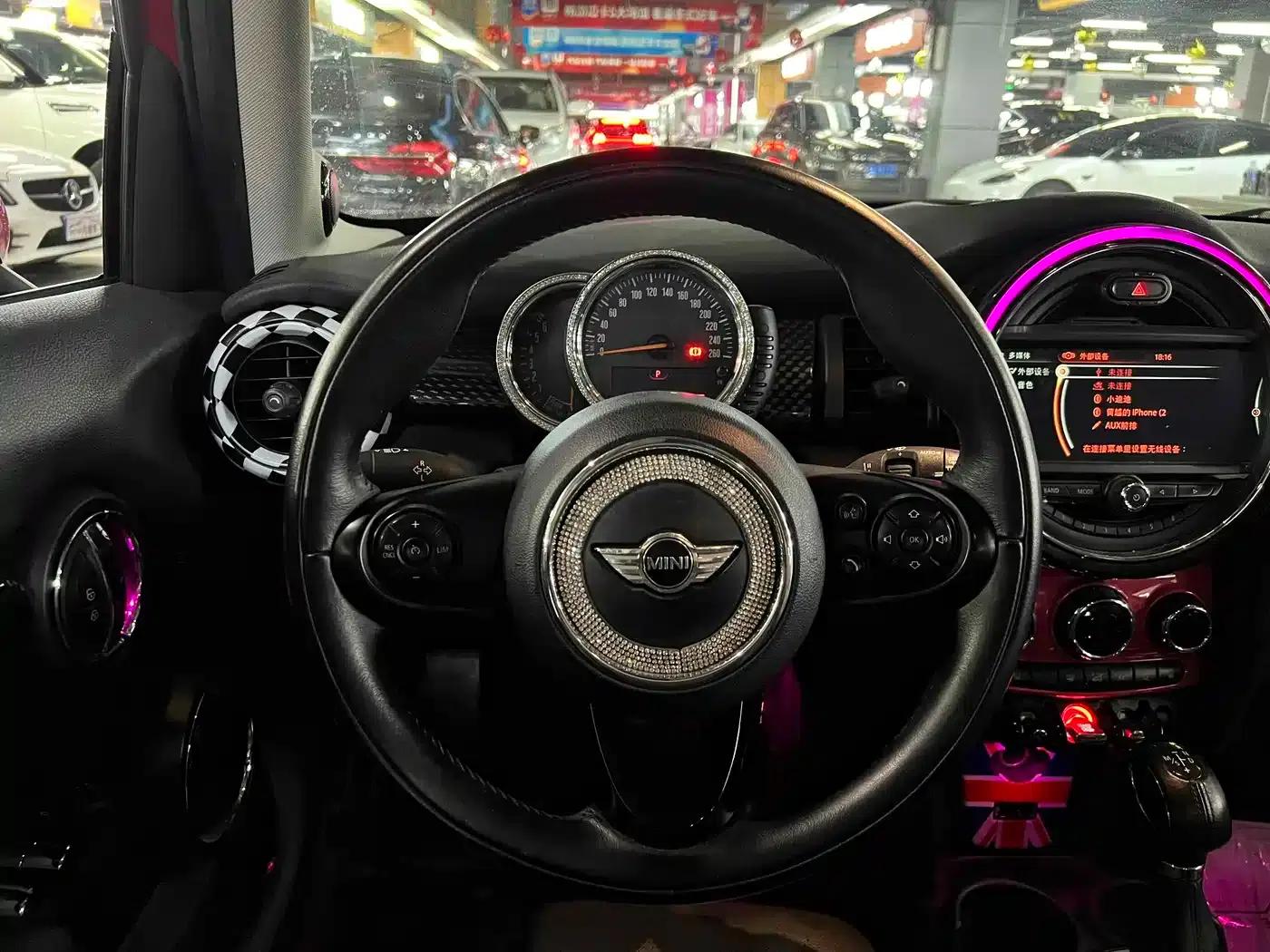 2015 MINI 2.0T COOPER S 5-door version — миниатюра 9