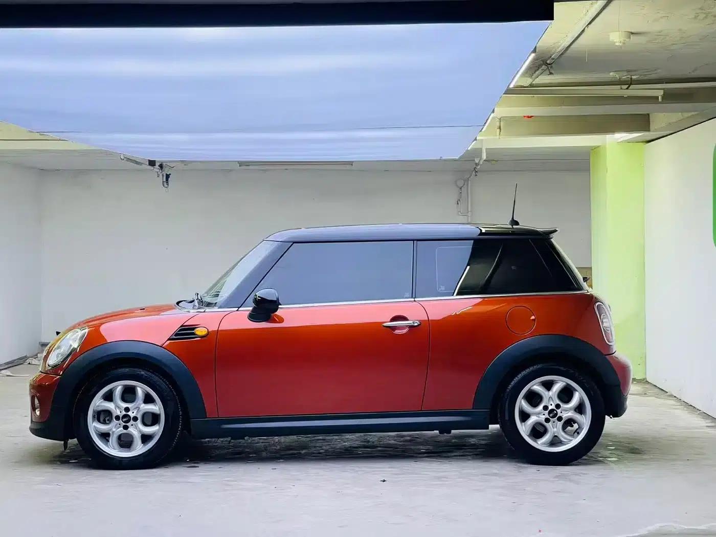 MINI 2012 1.6L COOPER Baker Street — миниатюра 4