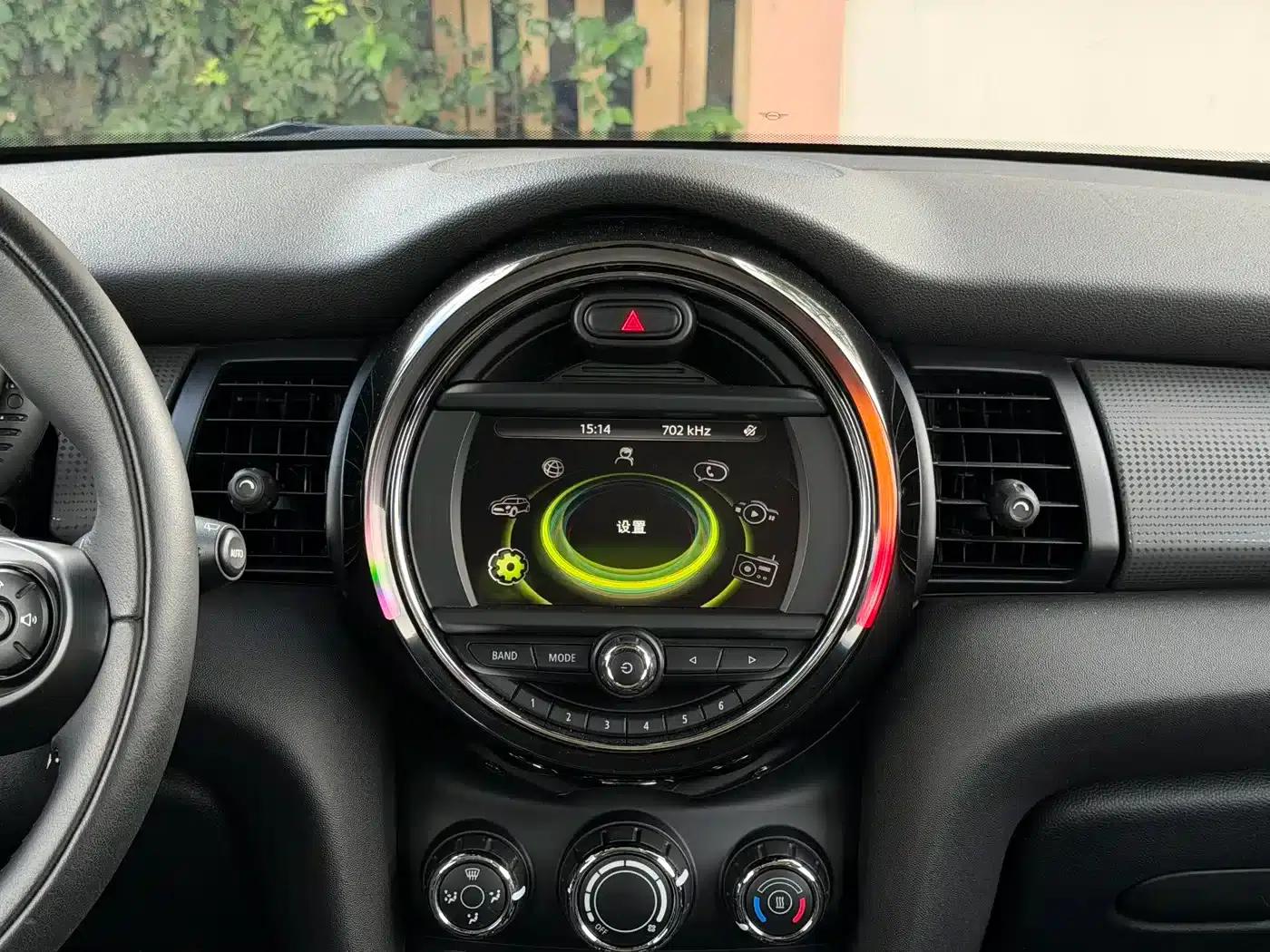 2016 MINI 1.5T COOPER — миниатюра 7