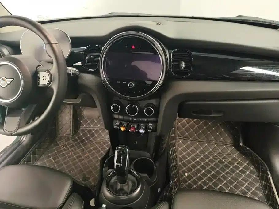 MINI 2022 1.5T COOPER Classic — миниатюра 12