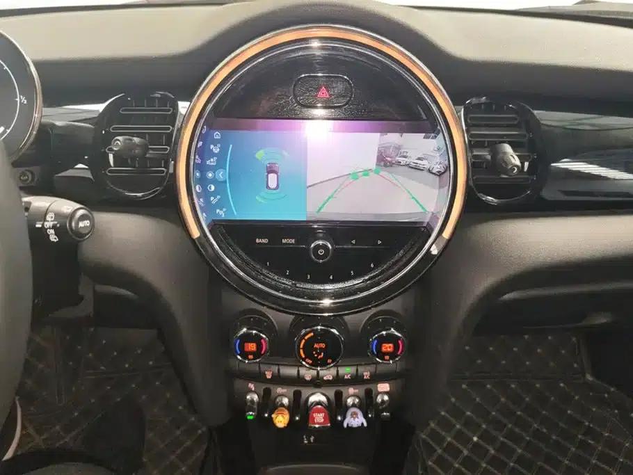 MINI 2022 1.5T COOPER Classic — миниатюра 13