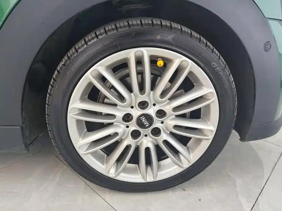 MINI 2022 1.5T COOPER Classic — миниатюра 6