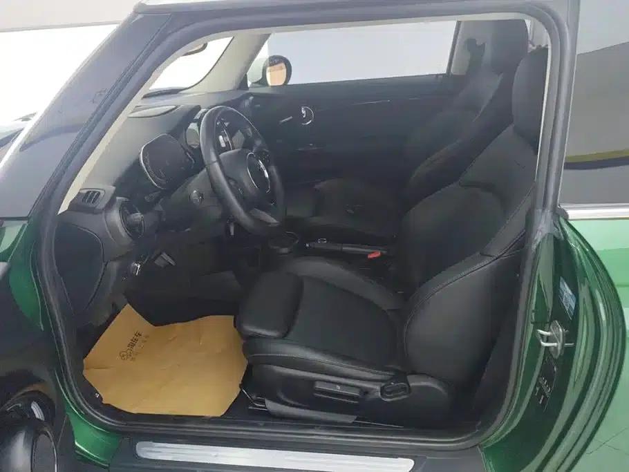 MINI 2022 1.5T COOPER Classic — миниатюра 9