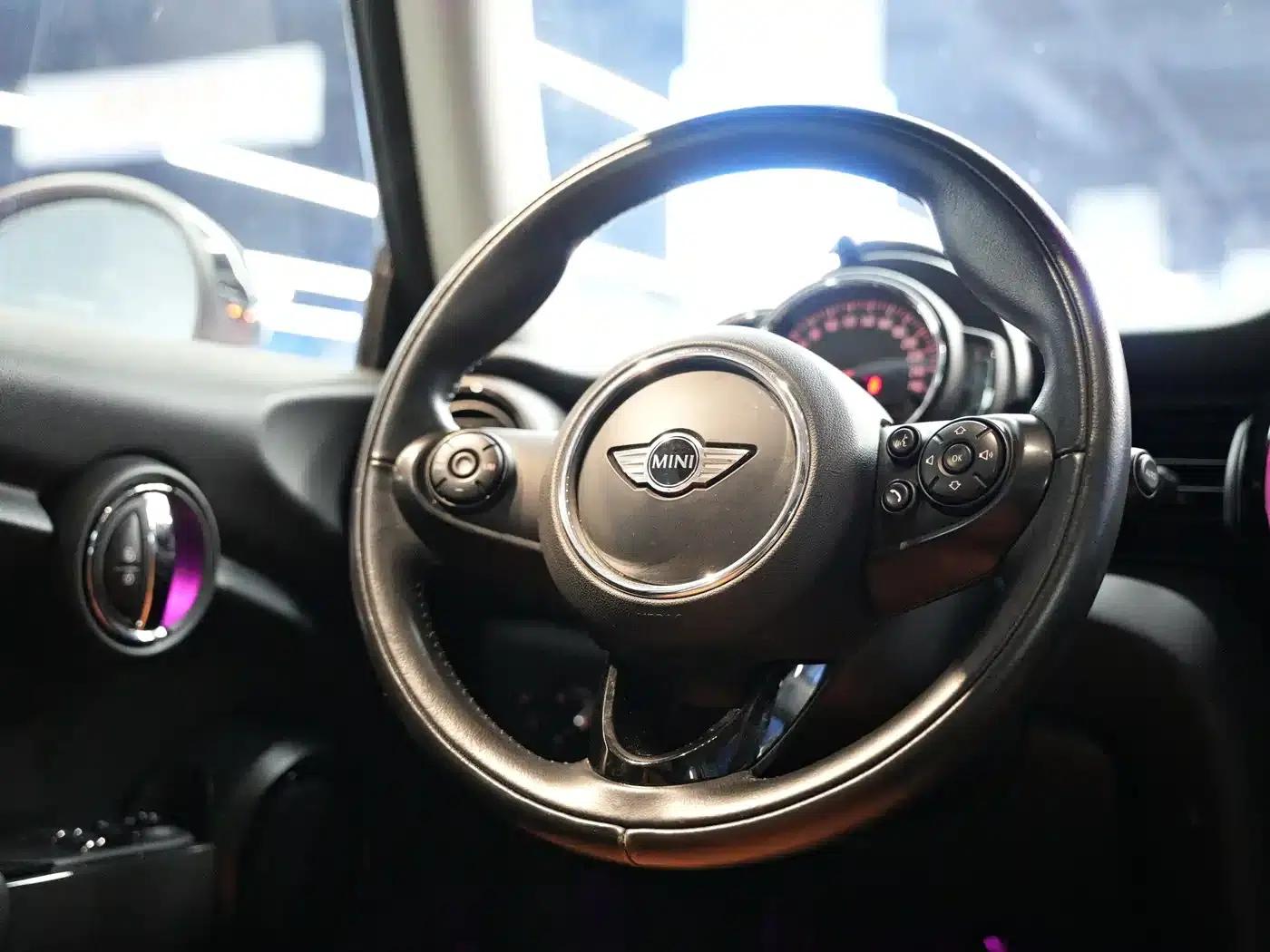 2016 MINI 1.5T COOPER — миниатюра 8