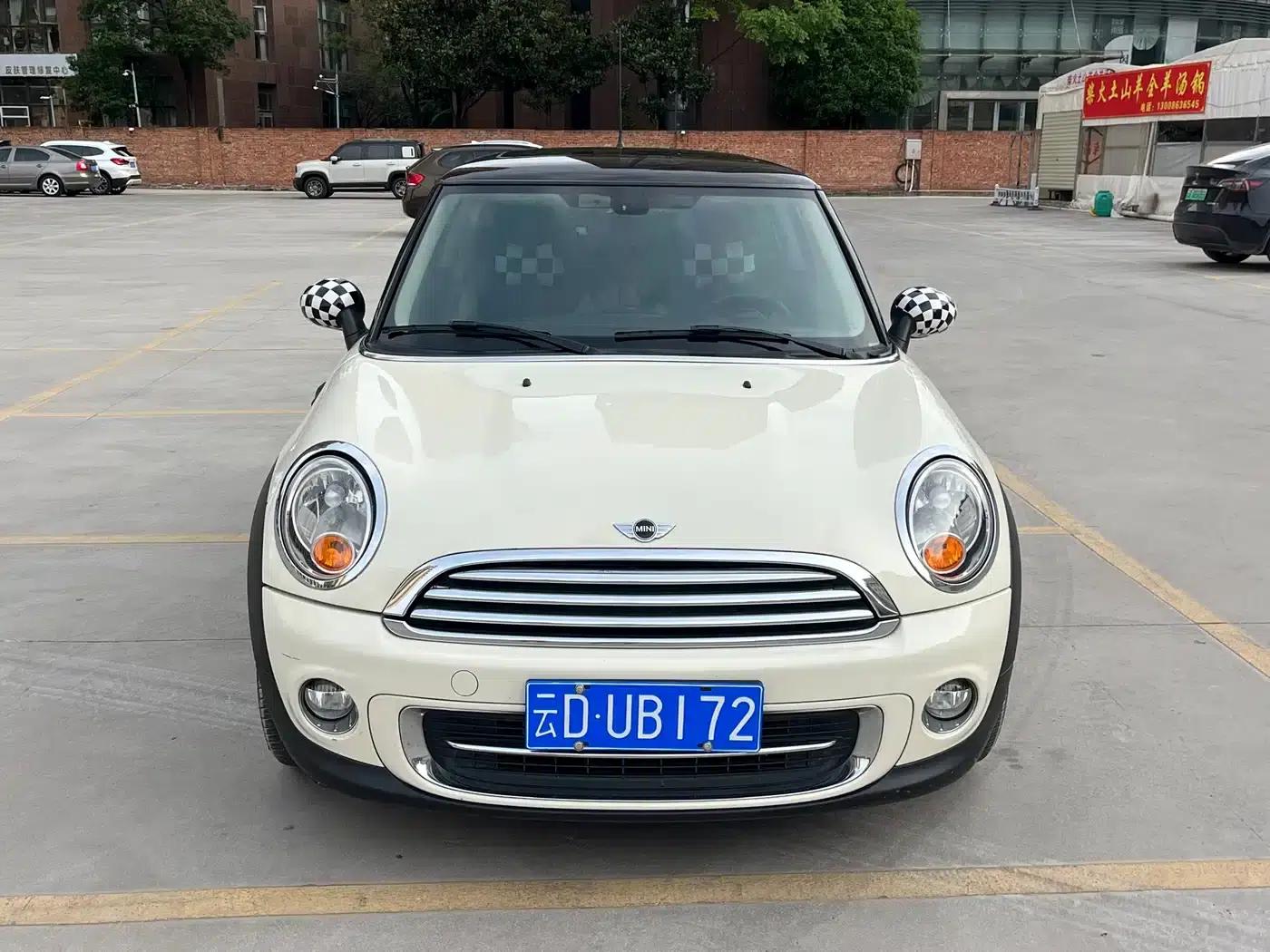 MINI 2012 1.6L COOPER Baker Street — миниатюра 1