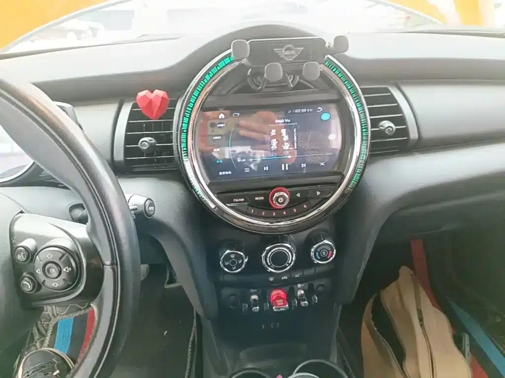 2018 MINI 1.5T ONE PLUS — миниатюра 13