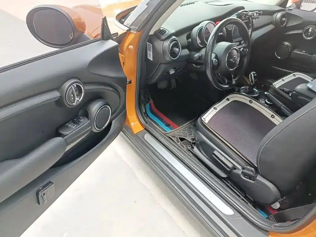 2018 MINI 1.5T ONE PLUS — миниатюра 16