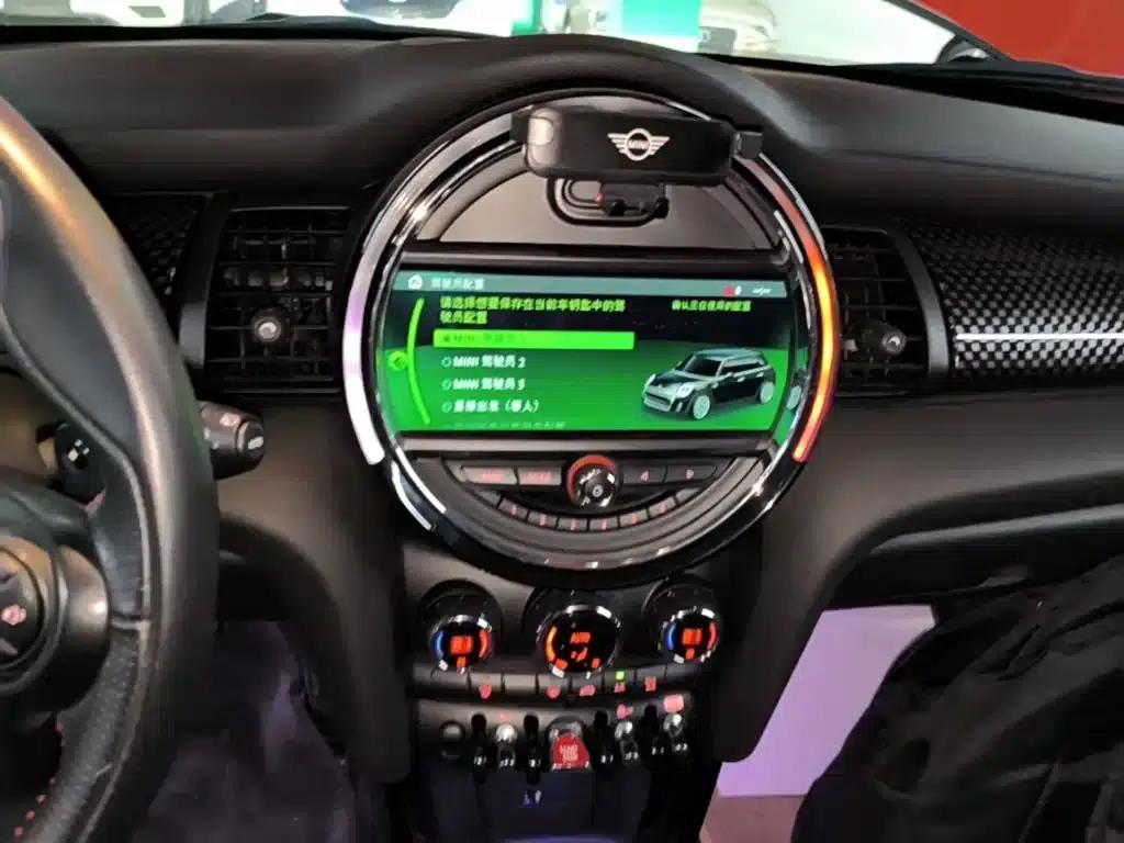2018 MINI 2.0T COOPER S Racer 5-Door Edition — миниатюра 13