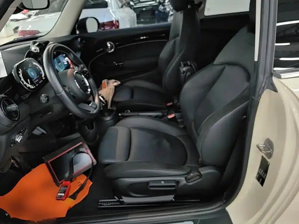 MINI 2022 1.5T COOPER Artist — миниатюра 15